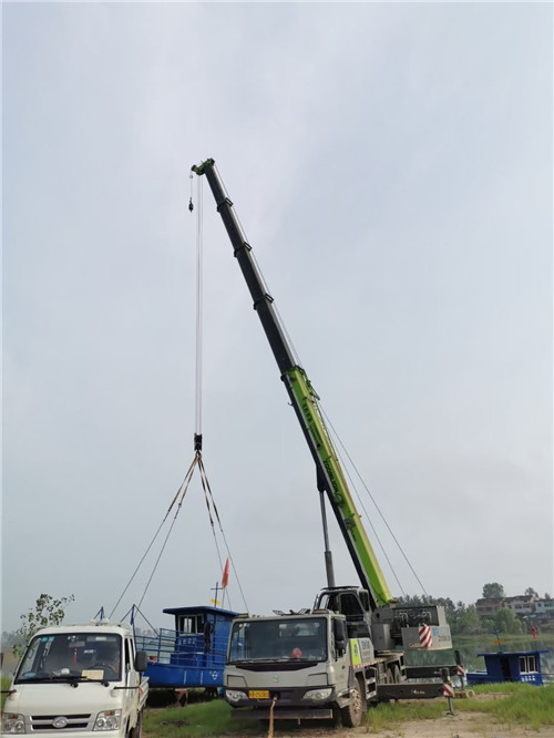 莱州市桥梁建设吊装案例